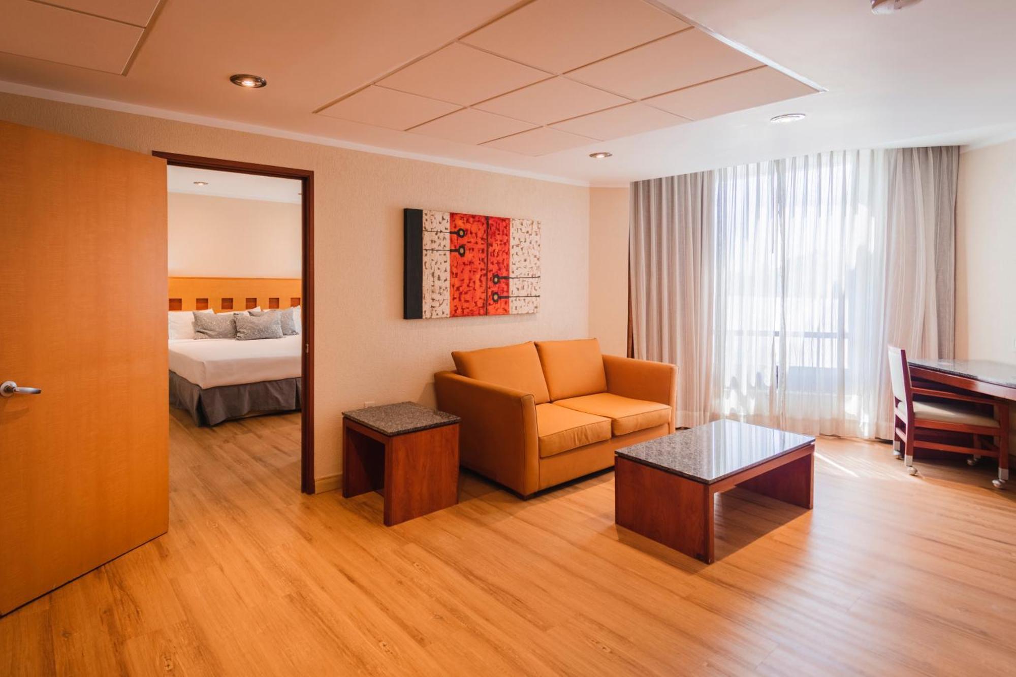 Hotel Mirabel ケレタロ エクステリア 写真
